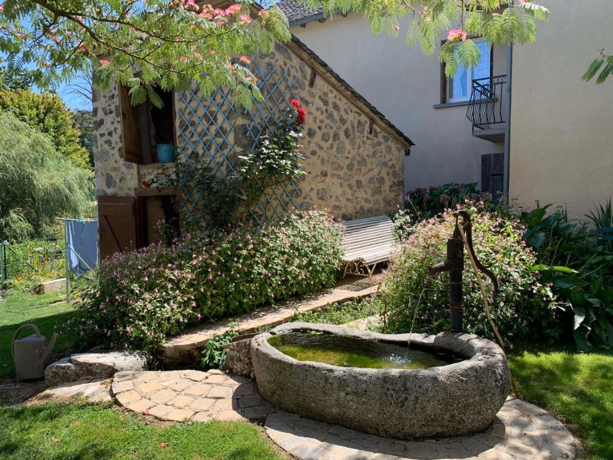 La Maison Rouzies La Bastide-l'Eveque Exteriér fotografie